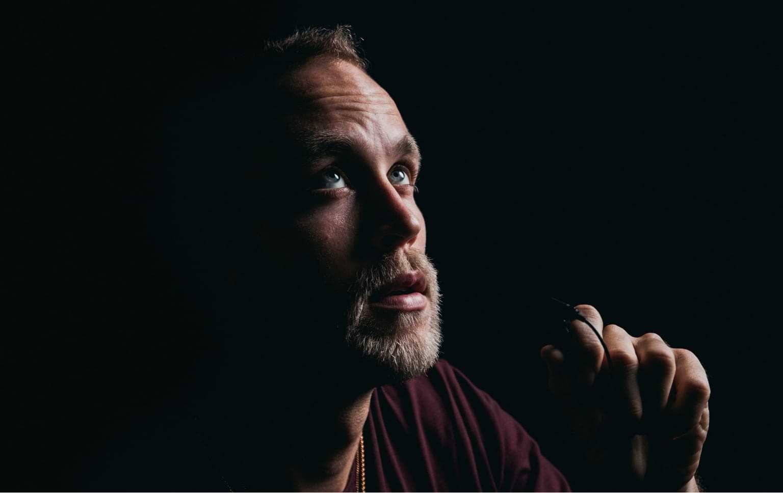 大模型微调实战指南：从零开始训练专属 AI